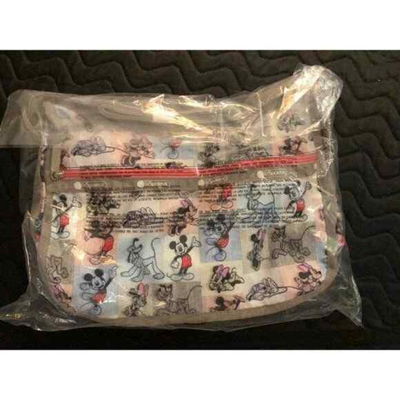 LeSportsac Disney Mickey and Friends Deluxe Medium Weekender Bag HARD TO FIND - Picture 3 of 3